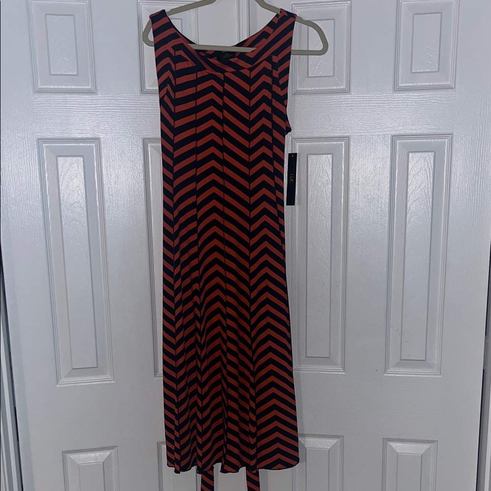 Chevron Patterned Sleeveless Dress